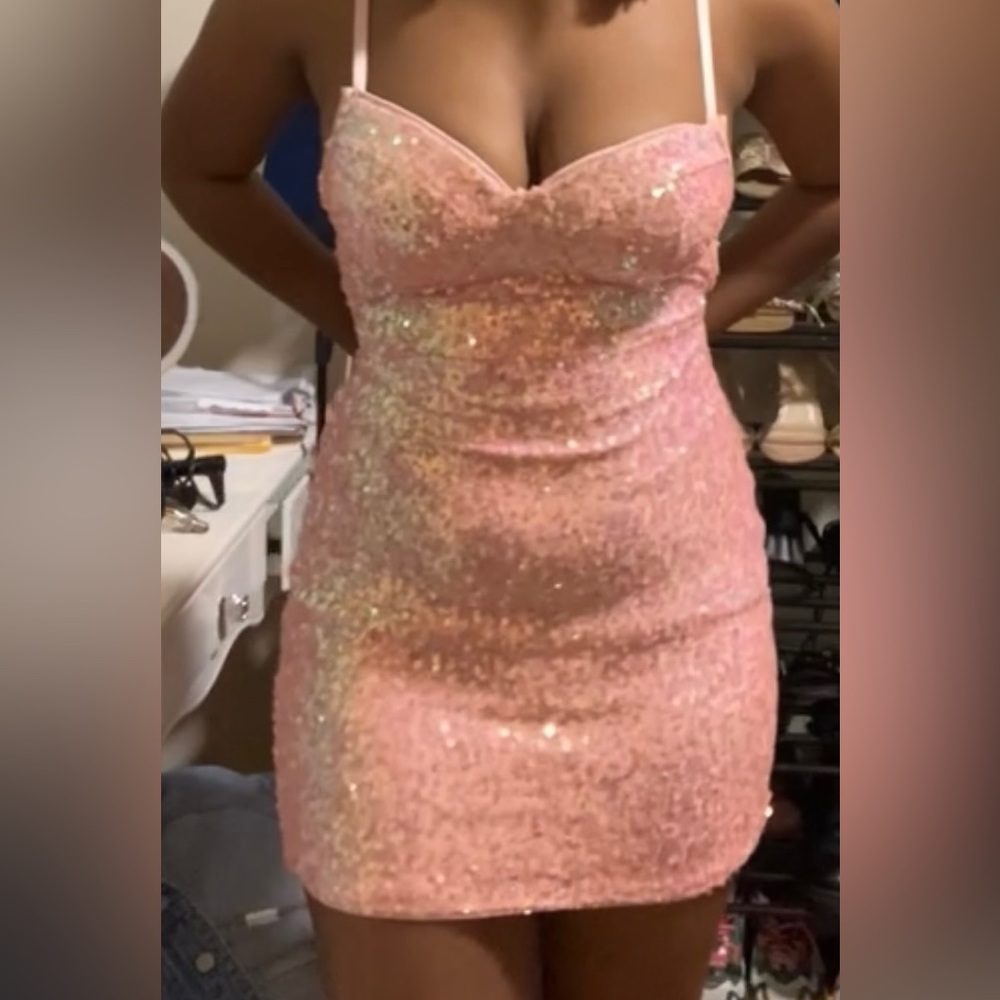 ✨✨✨ Brand new without tags sequin dress ✨✨✨